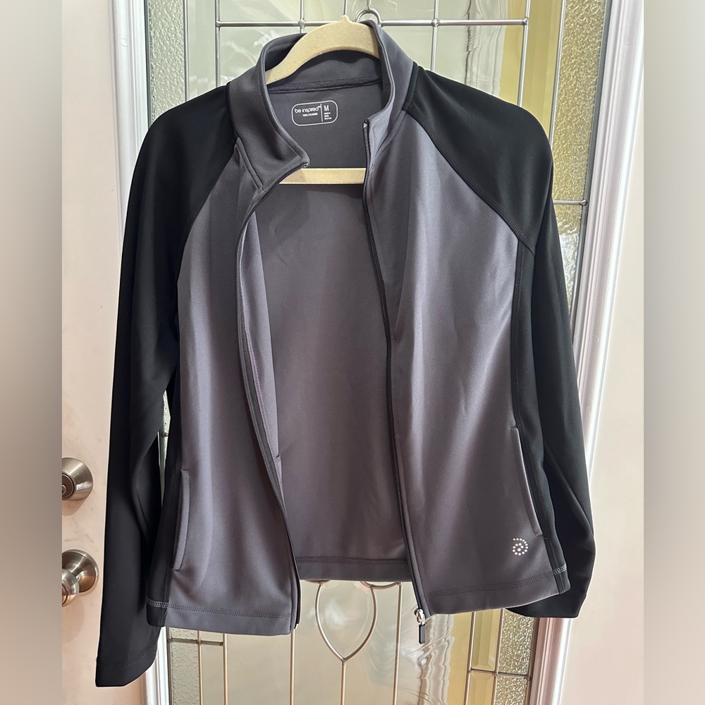 Be inspired track suit! 2 pc set size M slate grey and black new with tags